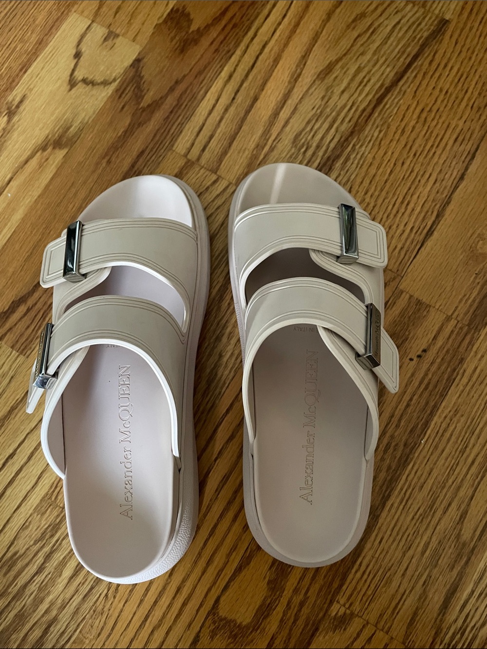 Alexander McQueen Cream Dual-Strap Slide Sandals